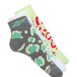 Reebok Multicolor Printed Midcut Socks - Pack of 3-image-47