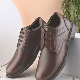 Butello Men Colourblocked Leather Derbys-image-11