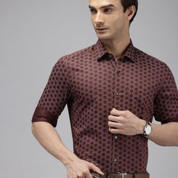 Arrow Manhattan Slim Fit Opaque Printed Pure Cotton Formal Shirt-image-77