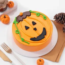 Bewitching Semi-Fondant Halloween Cake (One Kg)-image-18