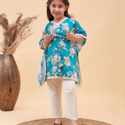 Vastramay Three Fourth Sleeves Floral Printed Kaftan & Pant - Blue Cream-image-82