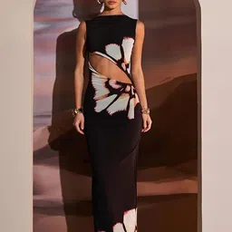 StyleCast x Revolte Floral Print Georgette Maxi Dress-image-62