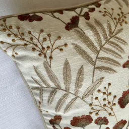 EXPORT HOUSE Beige & Red Set of 2 Square Cushion Covers image 4