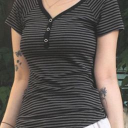 Outzidr Women Horizontal Striped V-Neck Top-image-54