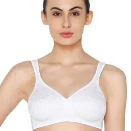 Triumph Elegant Wireless Non Padded High Coverage Shape and Support Classics Bra-image-40