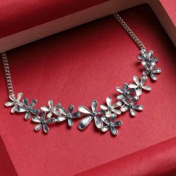 SOHI Silver Metallic Flora Necklace-34