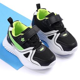 Cute Walk by Babyhug Velcro Closure Sneaker Shoes - Black & Green-image-10