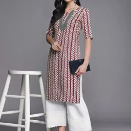 Anouk Rustic Selection Of 2 Geometric Printed Round Neck Straight Kurtas image 5