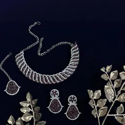 VATSALYA creation Alloy Gold- plated Maroon Jewellery Set-32