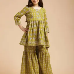 Jaipur Kurti Girls Green Cotton Printed Suit Sets-image-101