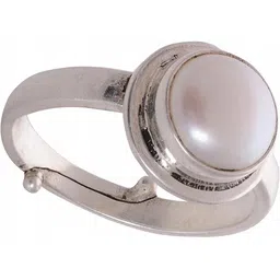 GenZcomplex Silver-Plated Alloy Pearls Finger Ring-image-77