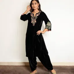 Spring Soul Black Velvet Hand Embroidered Kurta-image-70