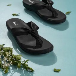 Inc.5 Women's Black Thong Wedges-image-19