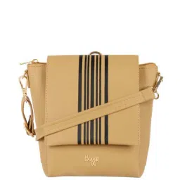 Baggit Beige Medium Backpack-image-32