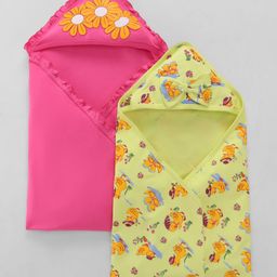 Babyoye Cotton Knit Hooded Wrapper With Birds Print L 81.5 x B 81.5 cm Pack Of 2 - Yellow & Pink-image-42