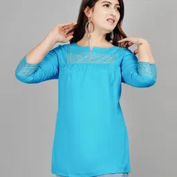 SIPET Notched Neck Yoke Boarder Regular Top-image-10