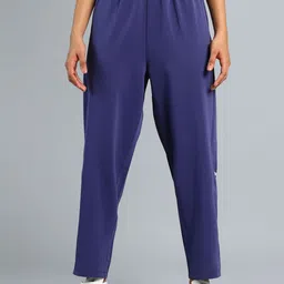 CULT Women Impact Training Cropped Track Pant-picture-21
