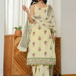 Yufta Women Floral Printed Regular Pure Cotton Kurta with Trousers & With Dupatta-36
