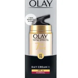 Olay Total Effects 7 in 1 Anti-Ageing Day Cream Normal SPF 15 - 20 gm image 2