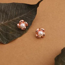 Brado Jewellery Rose Gold-Plated Pearls Beaded Floral Shaped Studs-17