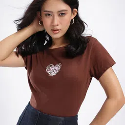 glitchez Typography Printed T-shirt-image-45