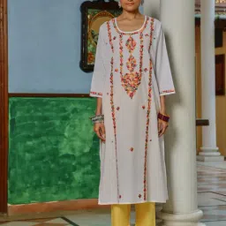 House Of Chikankari White Cotton Straight Fit Chikankari Long Kurta-image-23