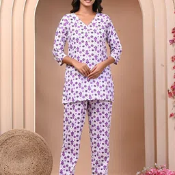 Futra Gabha Floral Fish Printed Cotton Night Suit-image-39