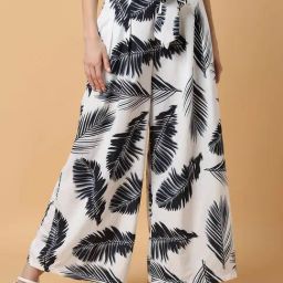 SHOWOFF Black & White Printed Mid Rise Pants With Belt-picture-14