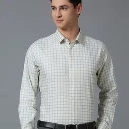 Reid & Taylor Men India Slim Fit Spread Collar Grid Tattersall Checked Cotton Formal Shirt-image-47