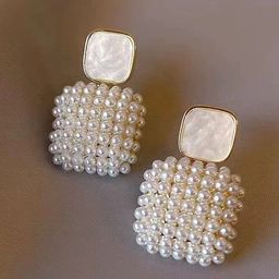 VAGHBHATT Gold-Plated Pearls Beaded Geometric Studs-16
