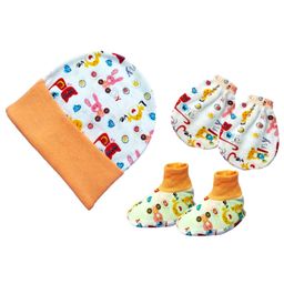 Brandonn Cap Mittens & Booties Set Multi Print - Multicolor image 3