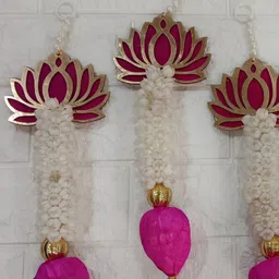 Nutts 5-Pcs Pink & Yellow Wooden Lotus Hanging FestiveDecor-image-90