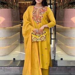 Aaghnya Women Viscose Rayon Kurta & Palazzos With Dupatta-picture-41