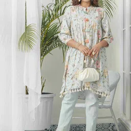 Sangria Floral Printed Mandarin Collar Linen Pleated Tunic With Trousers-image-99