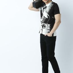 Huetrap Men White & Black Printed Round Neck T-shirt-image-100