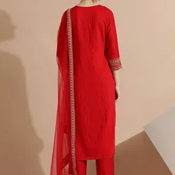 Jaipur Kurti Sequin Embroidered Silk Blend Kurta Set with Net Dupatta image 4
