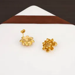 DIVASTRI Floral Studs Earrings image 4