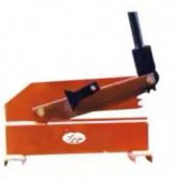 Lion 304.8 mm (12 Inch) Mild Steel Super Deluxe Sheet Cutter 529-19