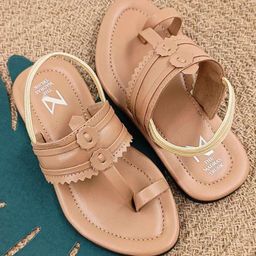 The Madras Trunk Design Detailed Kolhapuri Chappal - Tan-image-8