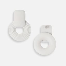 SOHI Circular Studs Earrings image 3