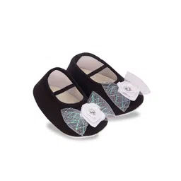 Daizy Infant Girls Flower-Design Booties-image-49