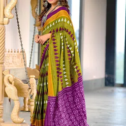 LeeliPeeri Designer Geometric Printed Block Print Saree image 4