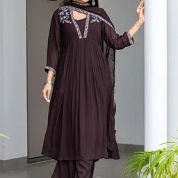 MITTOO Floral Yoke Design Pleated Thread Work Anarkali Kurta with Palazzos & With Dupatta-picture-9