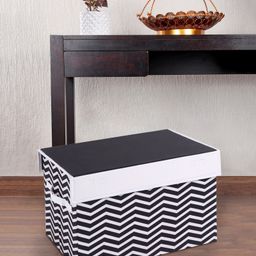 Babyhug Toy Bank Chevron Print - Grey & White-image-62
