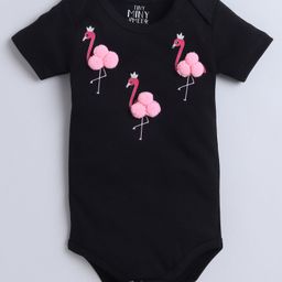 TINY MINY MEE Half Sleeves Flamingo & Pom Pom Designed Onesie With Net Tutu Skirt & Bow Detailed Headband Set - Magenta & Black image 3