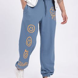 glitchez Men Conversational Print Mid-Rise Straight Fit Joggers-image-22