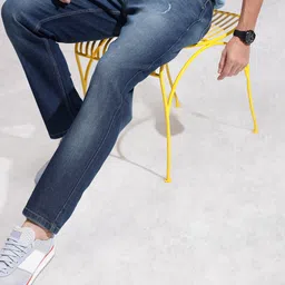 WROGN Men Relaxed Fit Low Distress Heavy Fade Stretchable Jeans-picture-13