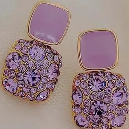 ONUYX Square Drop Earrings-7