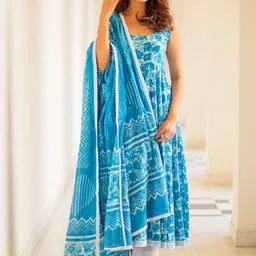 Anni Designer Floral Printed Pleated Anarkali Kurta with Trousers & Dupatta-image-72