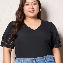 Berrylush Curve Top-picture-41